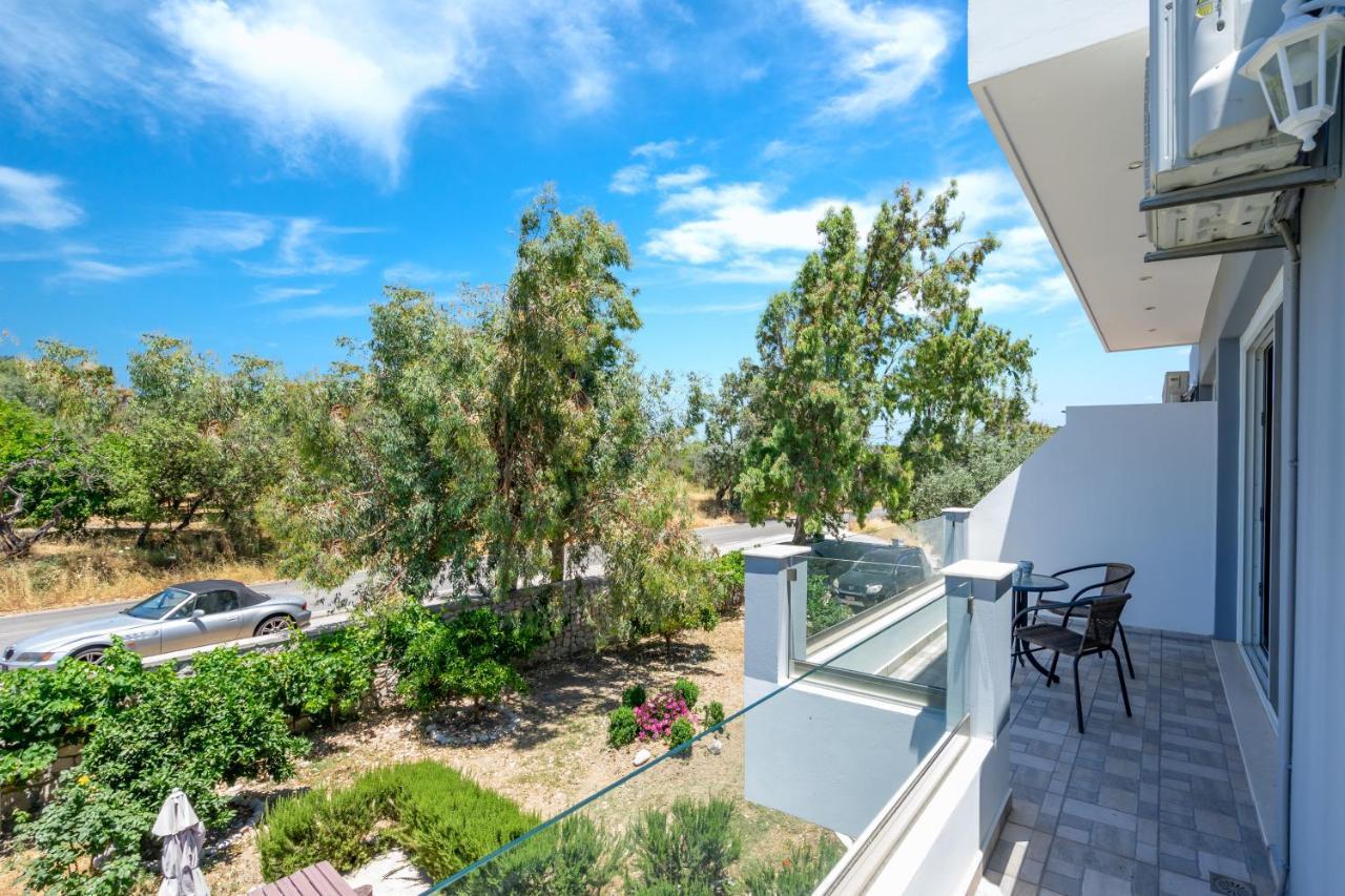 Apartamento Aristos Garden *